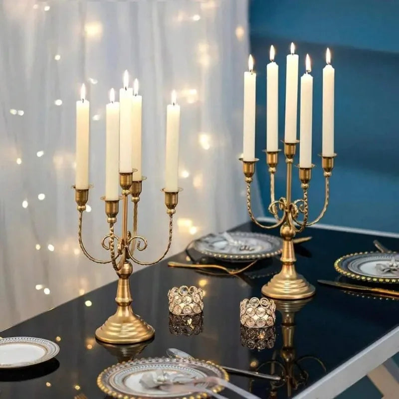 Castiçais Decorativos Metálicos Dourados Para Mesas de Eventos