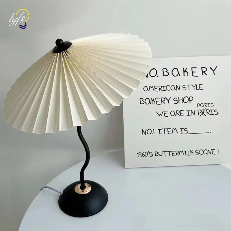 Nordic LED Candeeiro de Mesa para Quarto Moderno