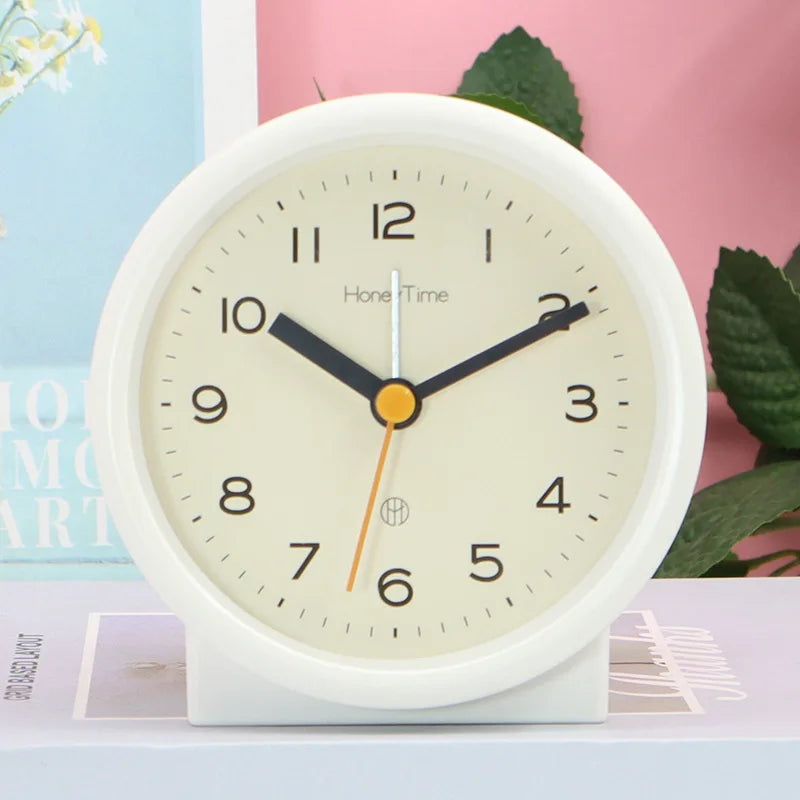 Despertador Digital Silencioso para Quarto com Luz Noturna