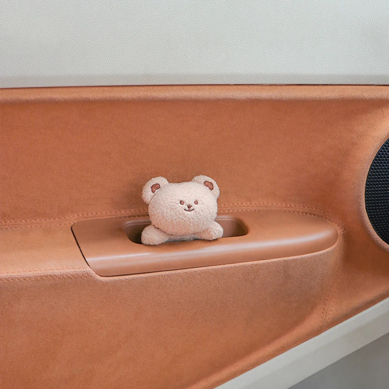 Pelúcia Decorativa para Console Central do Carro Premium